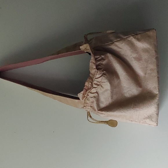 Concubine Cloth Purse - Picture 2 of 4